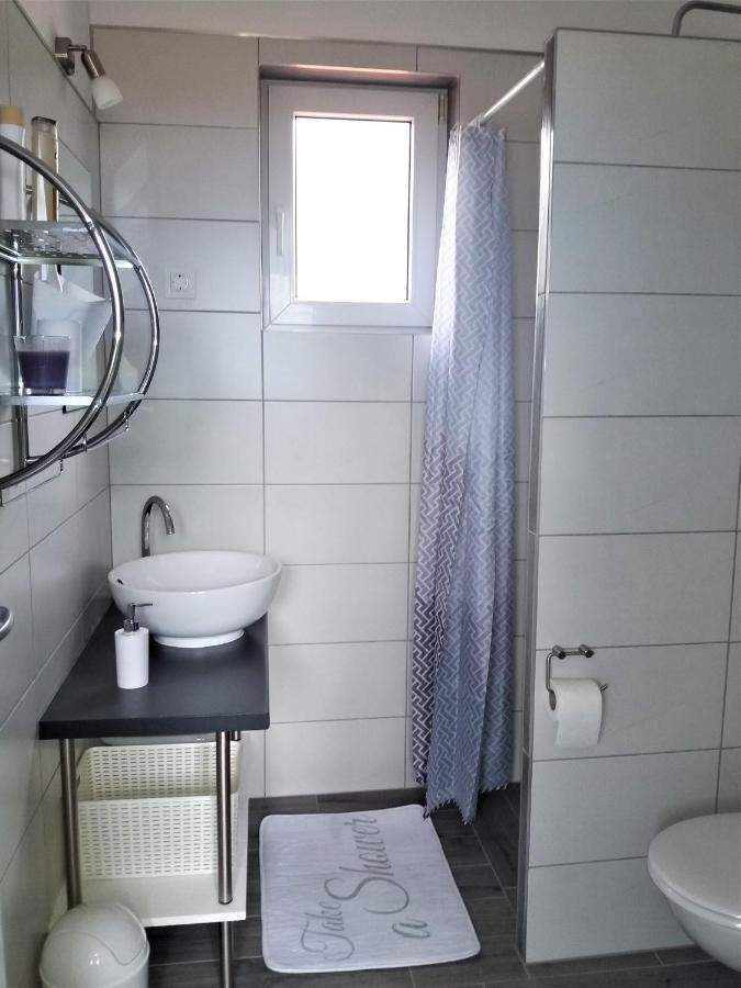 Apartman Luka Kastela Bagian luar foto