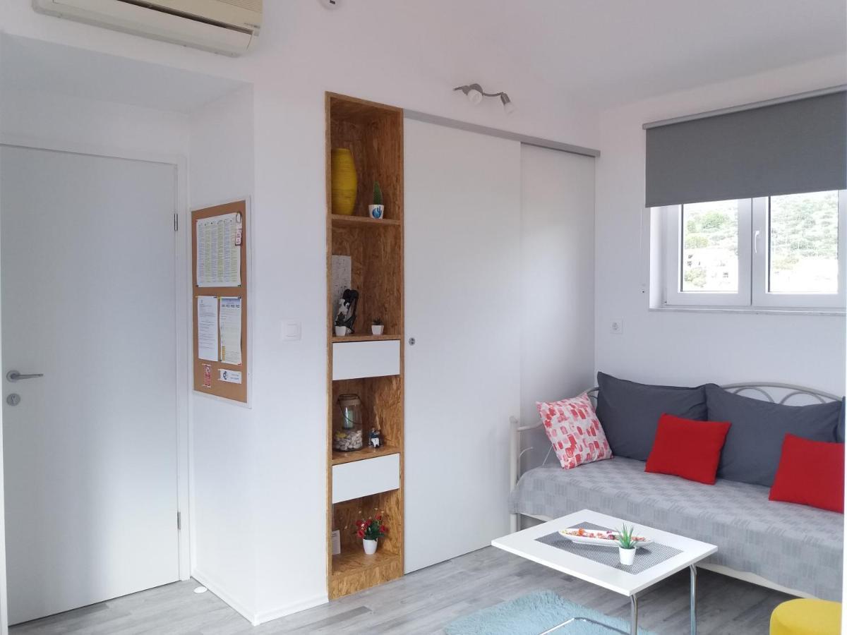 Apartman Luka Kastela Bagian luar foto