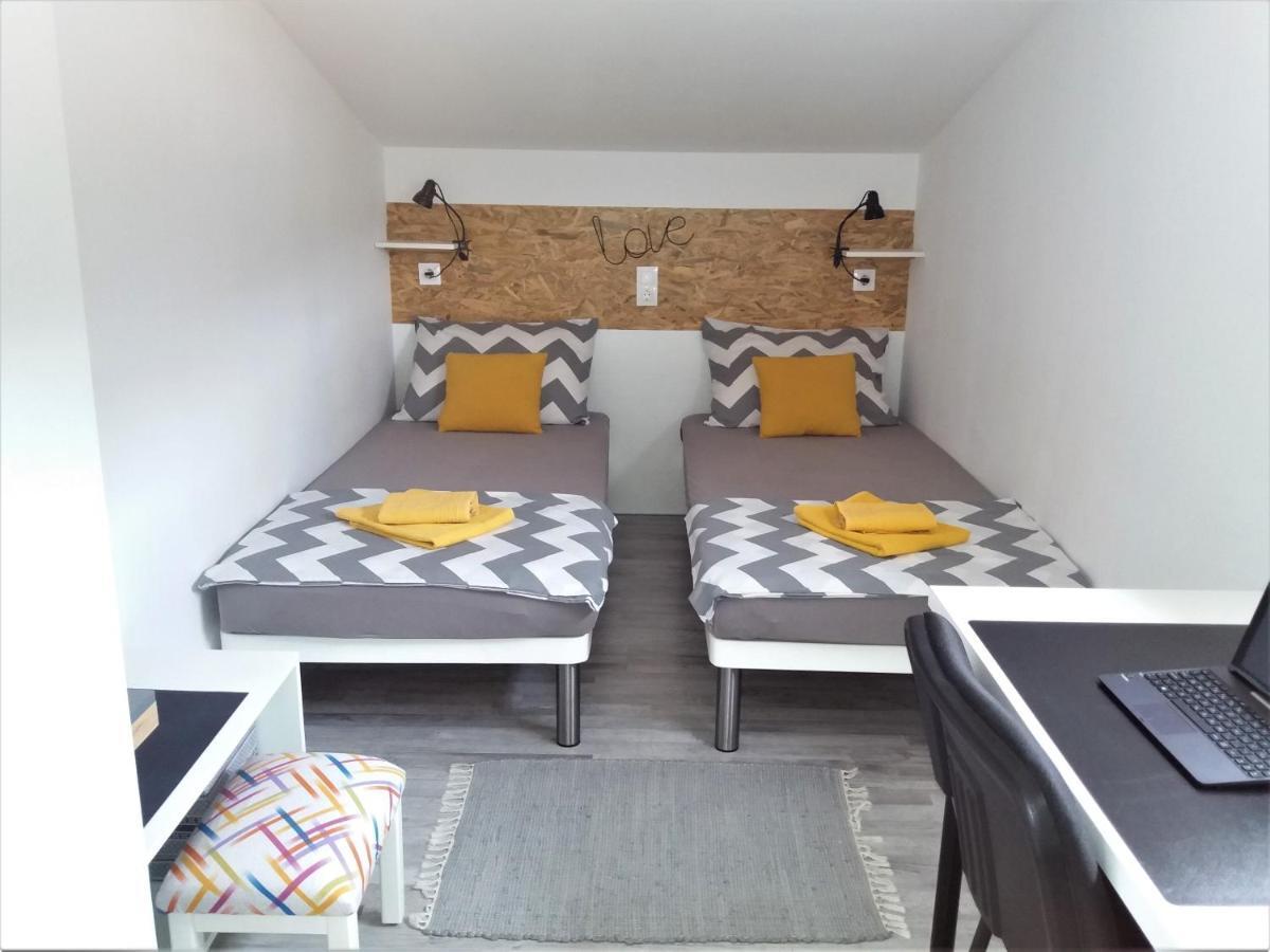 Apartman Luka Kastela Bagian luar foto