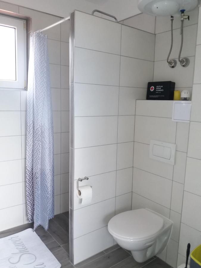 Apartman Luka Kastela Bagian luar foto