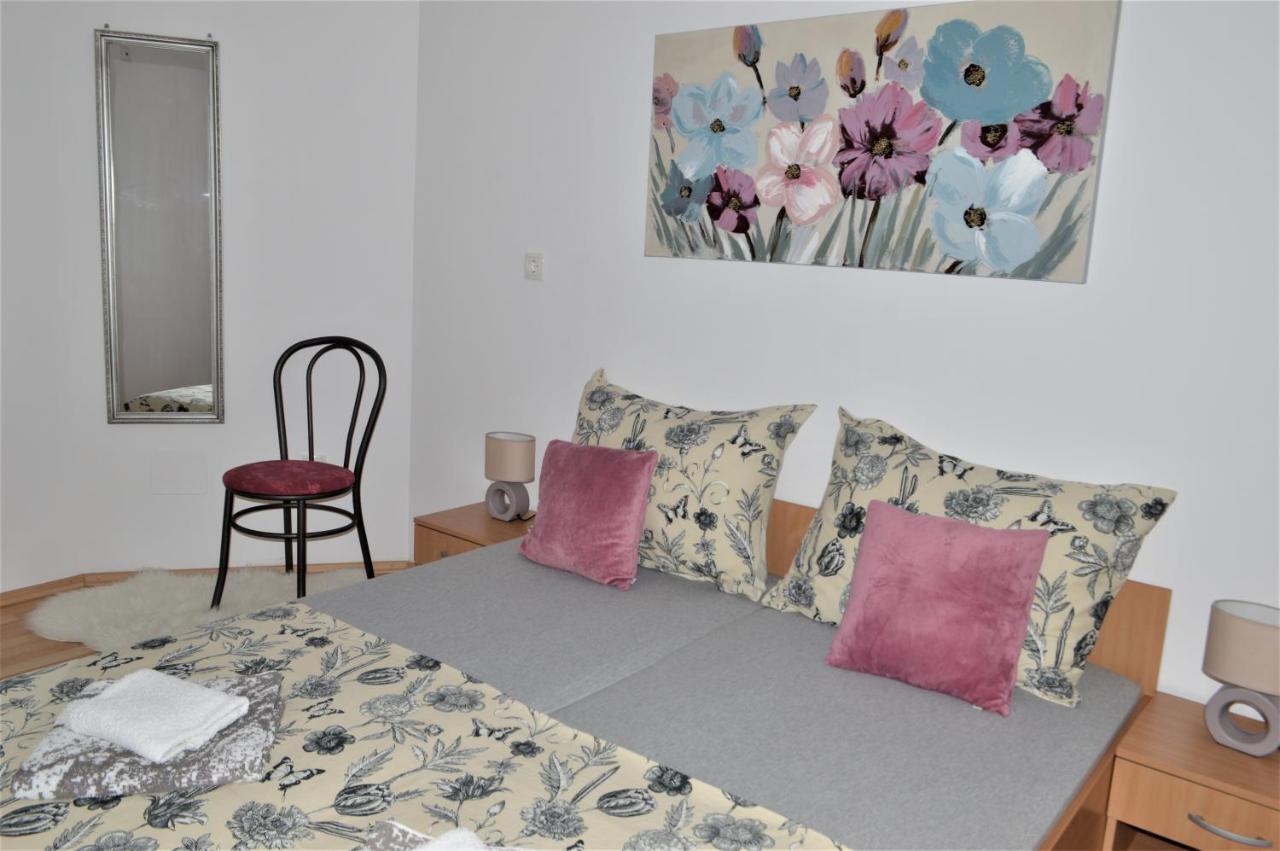 Apartman Luka Kastela Bagian luar foto
